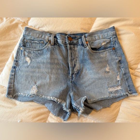 Blank NYC Light Blue Denim Shorts distressed - Picture 1 of 7